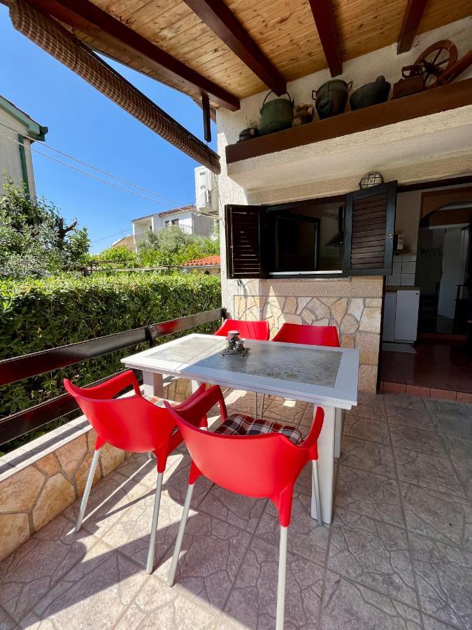 Apartmani Zora Cres Buitenkant foto