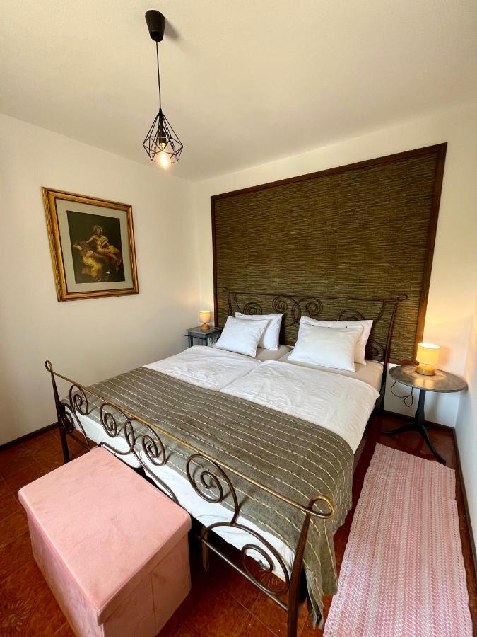 Apartmani Zora Cres Buitenkant foto